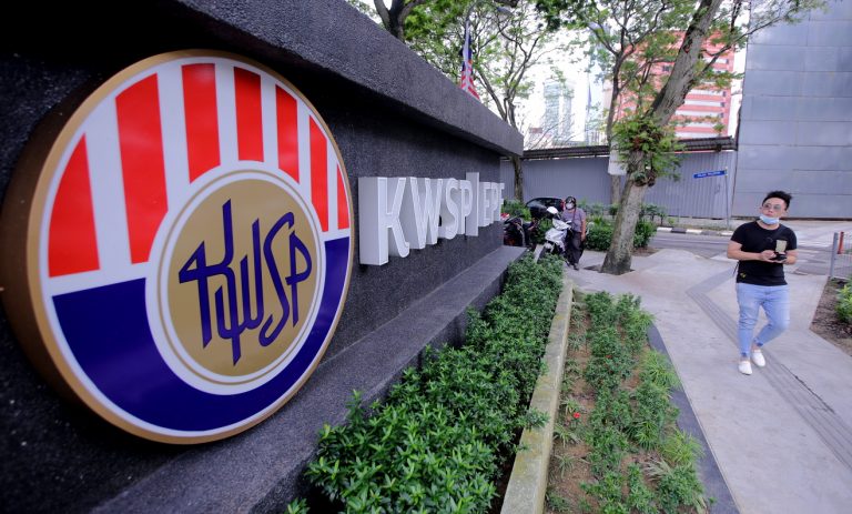 KWSP nafi berdepan krisis tunai bayar wang pra-persaraan