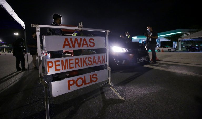 sekatan jalan