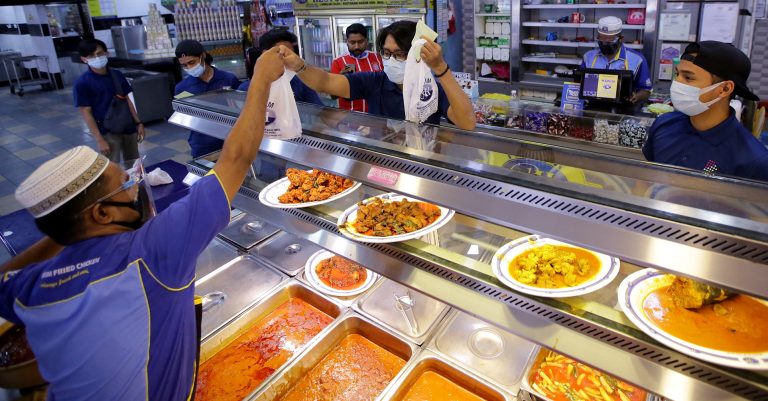 Alam Flora kutip 3,600 tan metrik sisa pepejal pada bulan Ramadan