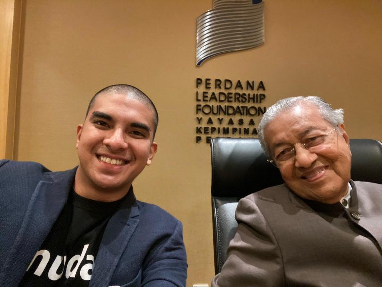 MUDA soal PN tiga hari dah daftar, Mukhriz kata keputusan politik