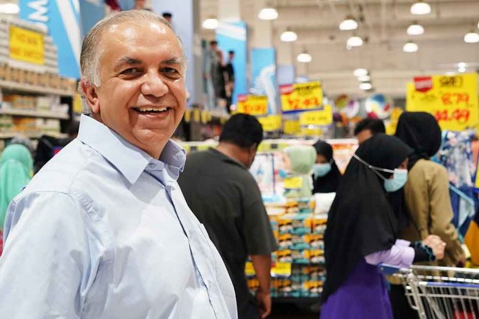 “Mydin rugi setengah juta kerana cuti tambahan.., tol percuma sepatutnya untuk yang kurang mampu sahaja” – Ameer