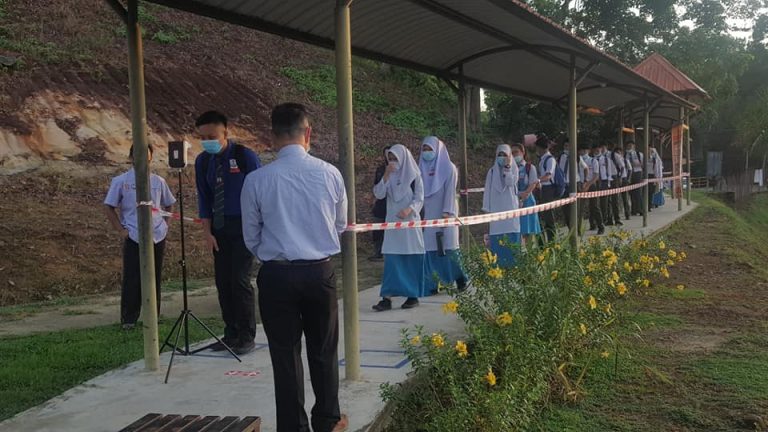Tiada perubahan, sekolah dibuka ikut takwim 2021
