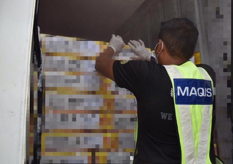 Logo halal tak sah, 12 kontena daging import India dirampas