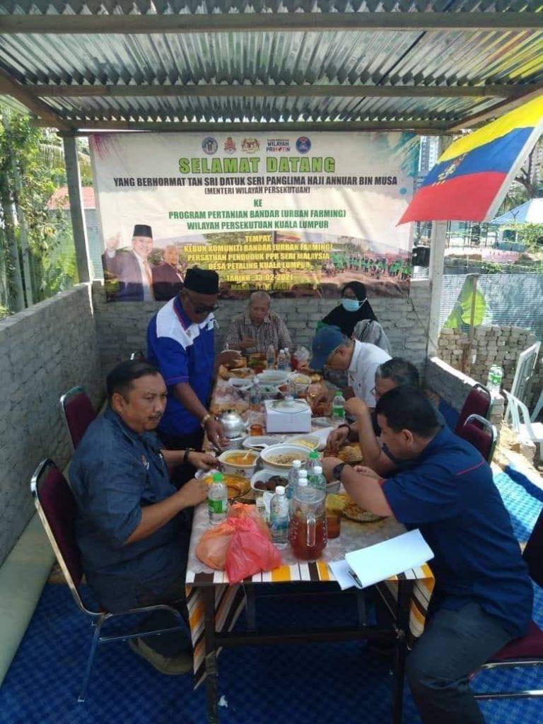 penganjur kebun bandar