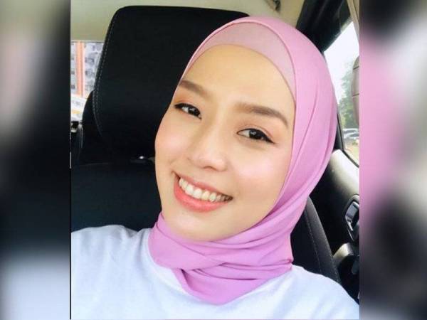 nonny nadirah