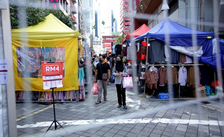 Bazar Aidilfitri Lorong TAR beroperasi seperti biasa
