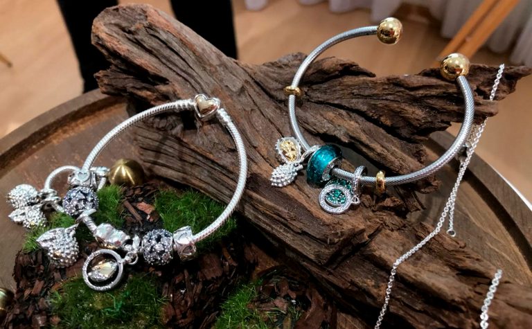 Pandora perkenal koleksi ‘Durian Charm’