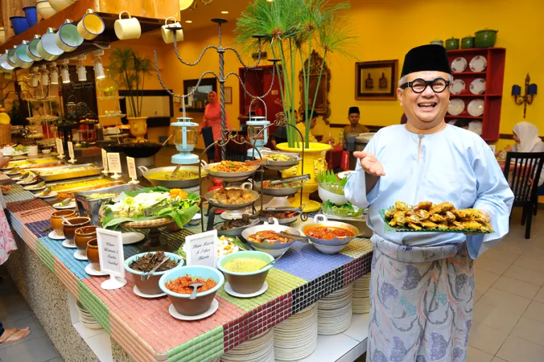 Sajian tradisi di restoran Rebung sempena Ramadan