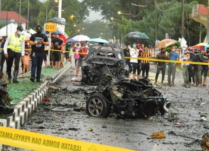 Cuba nyalakan rokok dipercayai punca kereta bawa mercun hancur
