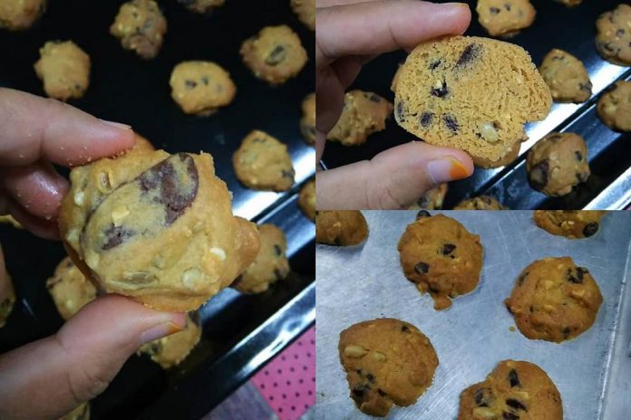 famous amos