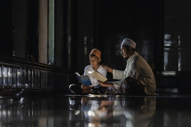 lelaki alim dan peniaga