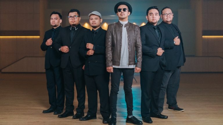 Simfoni & Ezad Lazim beri semangat lawan Covid-19 dalam karya Terus
