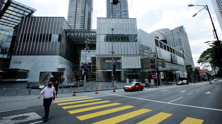 Parkir bahu jalan di KL, pengguna tak perlu bayar mulai esok