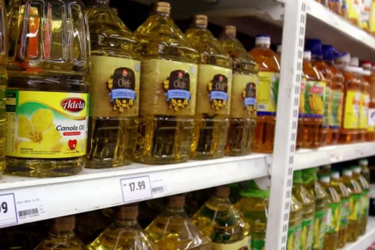 PEMULIH: Harga minyak masak lebih murah