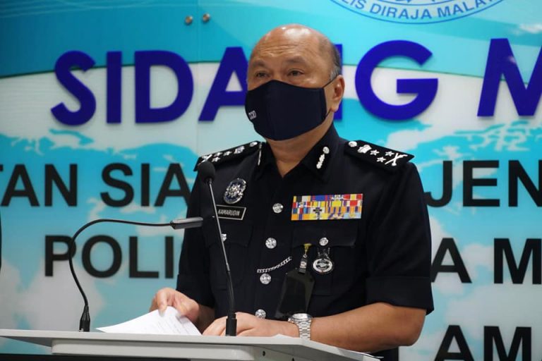 Penjenayah guna gambar profil majikan, hantar WhatsApp perdaya mangsa beli kad gift