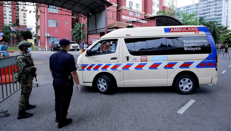 13 kes kematian jenazah dibawa ke hospital antara 77 korban COVID-19