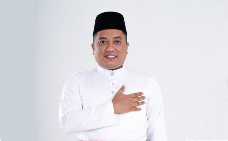 aizat pemuda merbok
