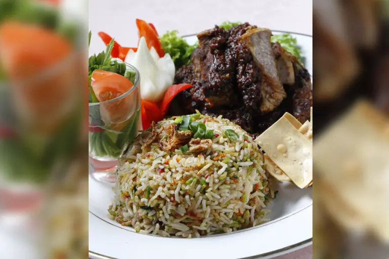 Resipi nasi beriani dan daging masak hitam sedap memukau