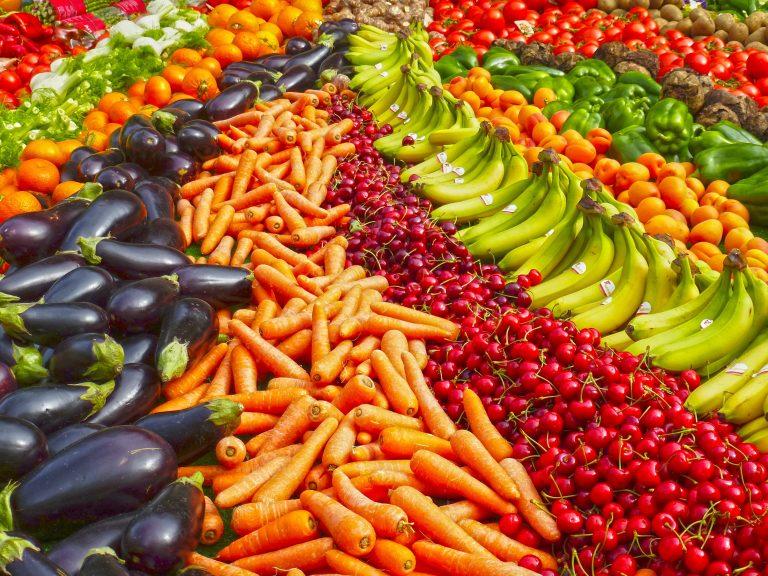 Banyak mana sayur-sayuran dan buah-buahan patut anda makan sehari?
