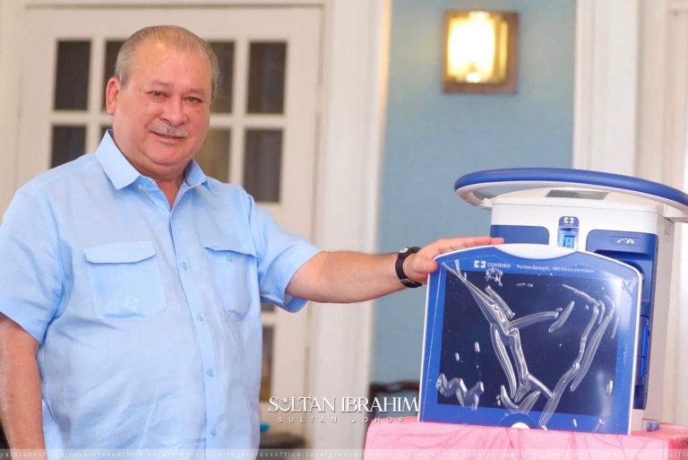 Sultan Ibrahim titah sektor swasta bantu tangani Covid-19 di Johor