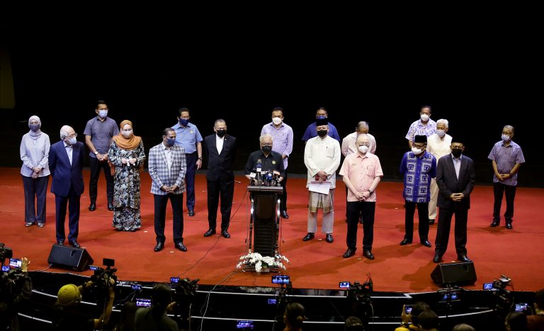 31 Ahli Parlimen BN terus sokong PN, junjung titah Agong