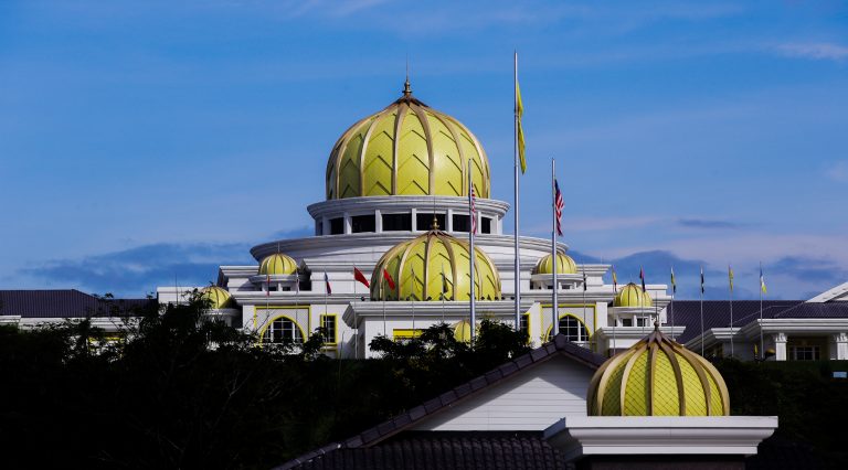 Penyerahan watikah kepada Duta Malaysia ke Indonesia, 4 negara berlangsung 20 Jun