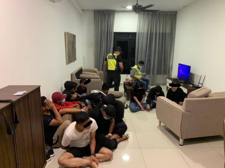 Parti persendirian di kondo, penjawat awam antara ditahan