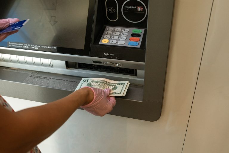 Tip elak lelaki parasit. Jangan jadi mangsa!