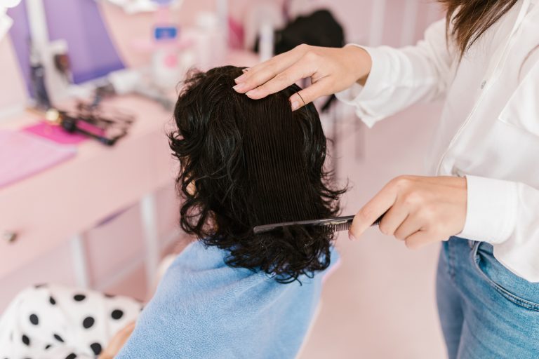 Rambut bermasalah dan serba tak kena. Kenali jenis rambut dan cara atasi