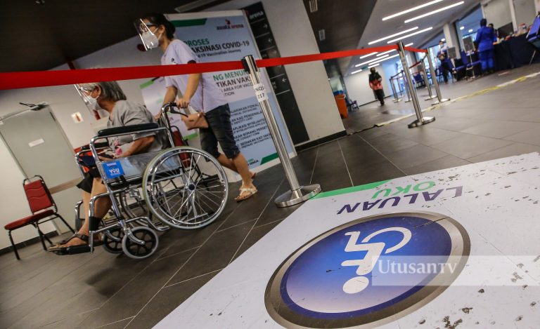 Lebih 2 juta penerima vaksin Sinovac mungkin hilang status vaksinasi lengkap