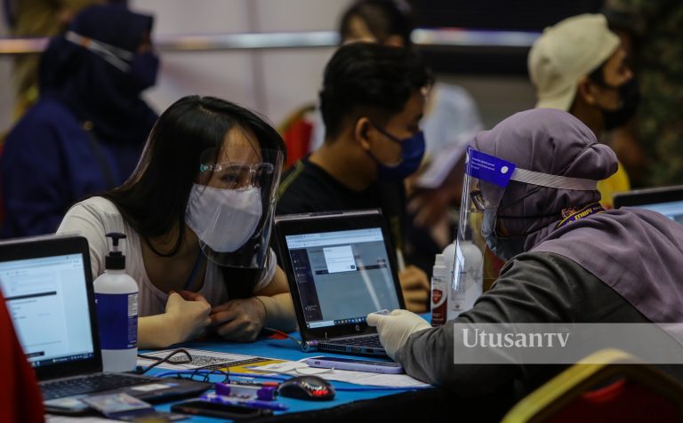 Hampir 23 juta lengkap vaksin libat 94% populasi dewasa