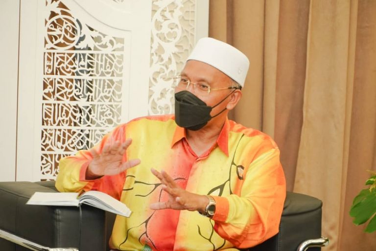 Idris gesa syarikat pengeluar arak Timah tukar jenama