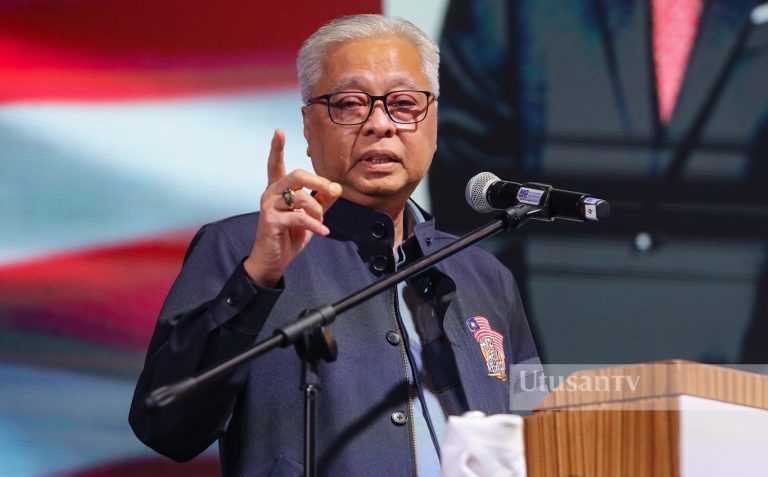 Penerimaan masuk PM ke Fakulti Undang-Undang UM berasaskan merit