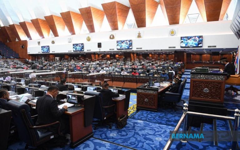 Pindaan RUU Perlembagaan dilulus Dewan Rakyat dengan sokongan majoriti