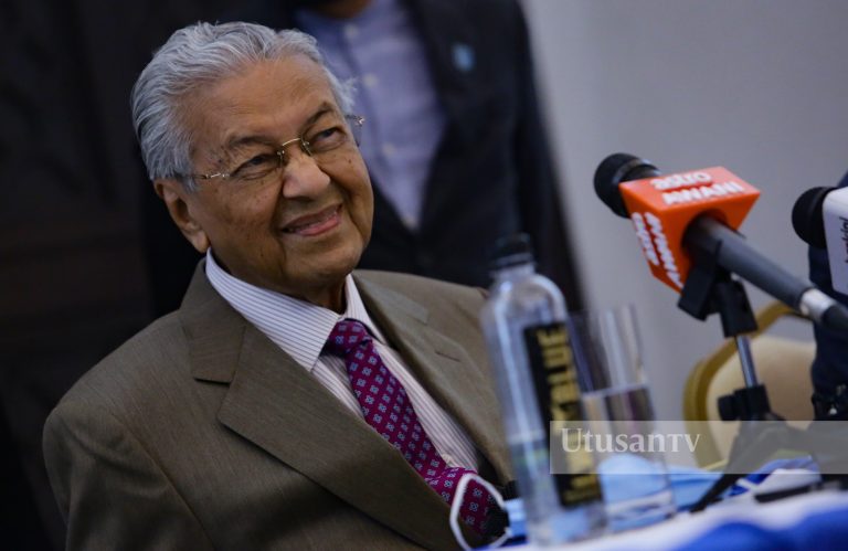 Tun Mahathir dibenar keluar IJN, teruskan pemulihan di rumah