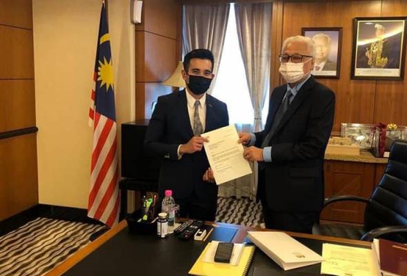 Shahril Hamdan dilantik Pengarah Ekonomi Pejabat PM