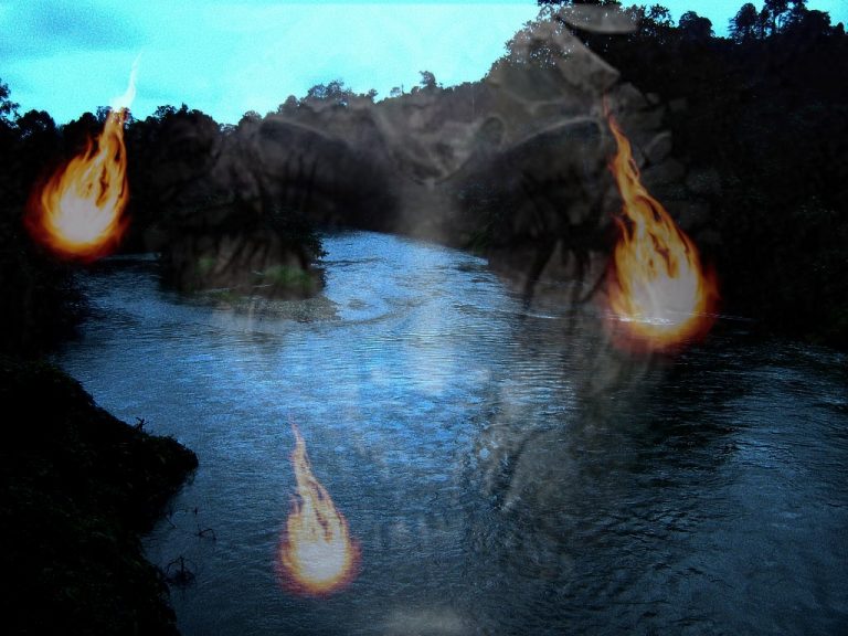 Kisah bebola api misteri di Kuala Lipis. Muncul tiba-tiba walau hari hujan. Polong atau tuju-tuju?