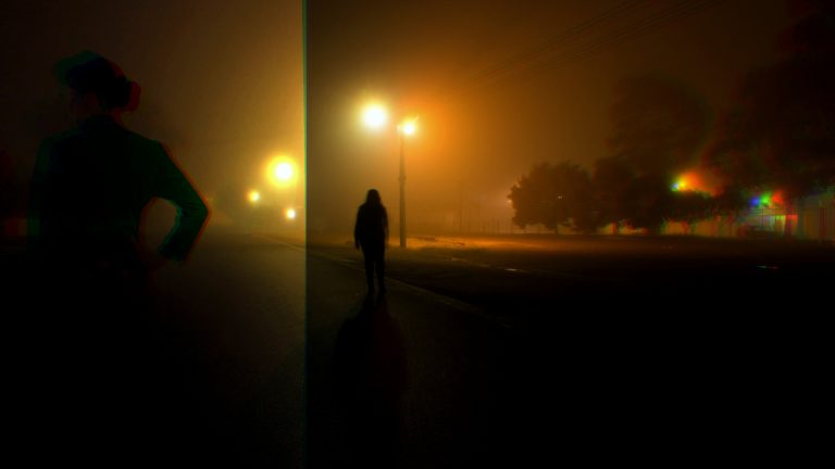 Misteri gadis bernama Mizah di bawah jejantas di Shah Alam & gadis berkebaya hijau di Kuching
