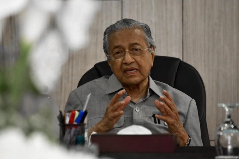Tun M akhirnya beri respons, “Langkawi bukan Batu Puteh”