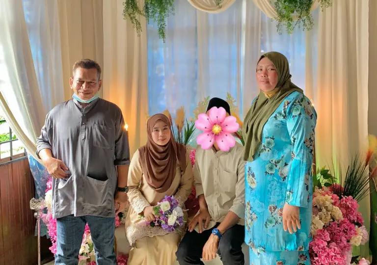 Pertama kali jumpa bakal suami di atas pelamin, 4.9 juta tonton debaran gadis ini bertunang dengan pilihan keluarga