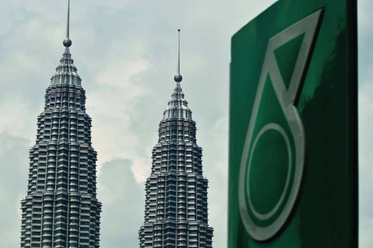 PETRONAS jual semua kepentingan dalam firma Afrika Selatan, Engen