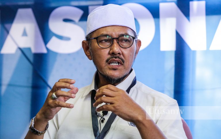 [VIDEO] “Terima kasih kerana mempopularkan saya” – Kamarudin