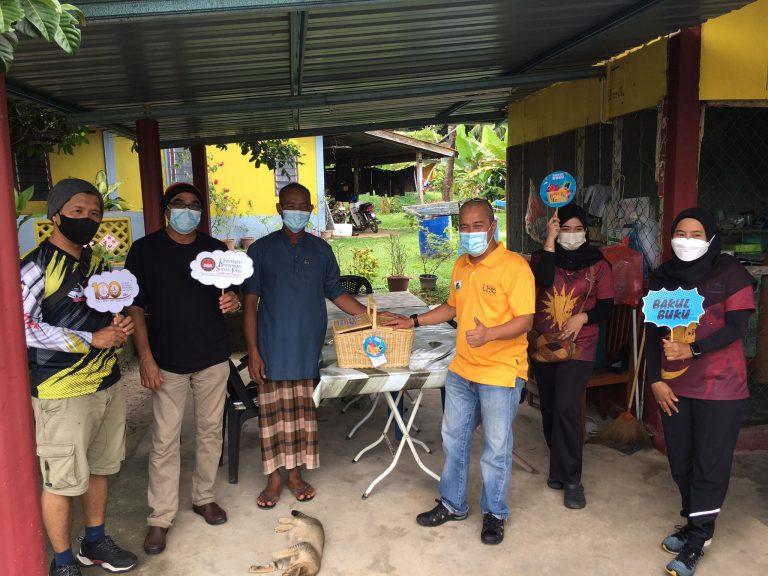 ‘Projek Bakul Buku UPSI’, pupuk minat membaca di Pulau Tuba