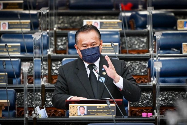 Pemotongan peruntukan ahli Parlimen mengejutkan, jejas khidmat di pedalaman