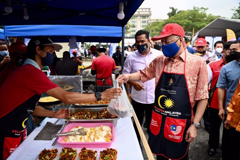 Kerajaan peruntuk RM25 juta Transformasi Pasar Malam – PM