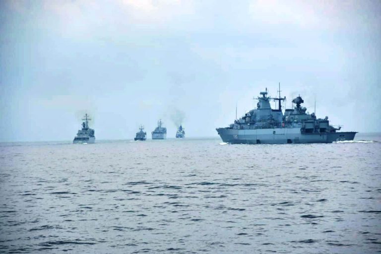 Kerajaan tidak boleh berlengah isu LCS