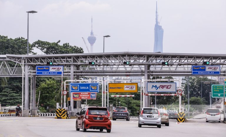 Tahun Baharu Cina: LLM jangka trafik lebuh raya utama meningkat 2.4 juta