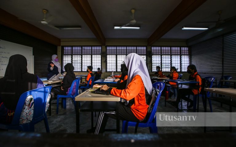NUTP sokong UPSR tidak dikembalikan – guru, pelajar tertekan