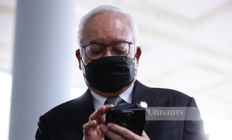 Najib lantik Nik Faisal sebagai pemegang mandat lima akaun peribadinya – Pegawai bank