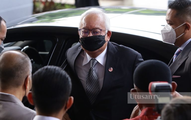 Hakim Wan Ahmad Farid tarik diri dengar permohonan Najib lantik QC